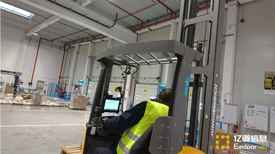manufacturing-industry-2.webp manufacturing-industry-2.webp