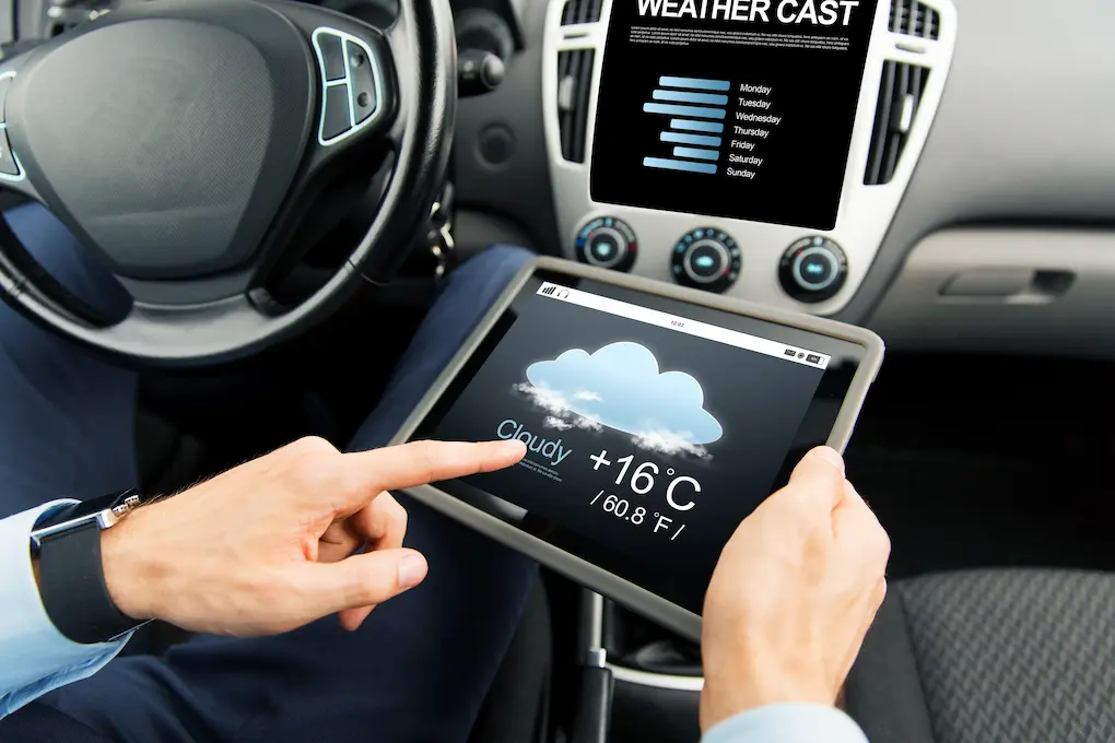 automotive_tablet.webp automotive_tablet.webp