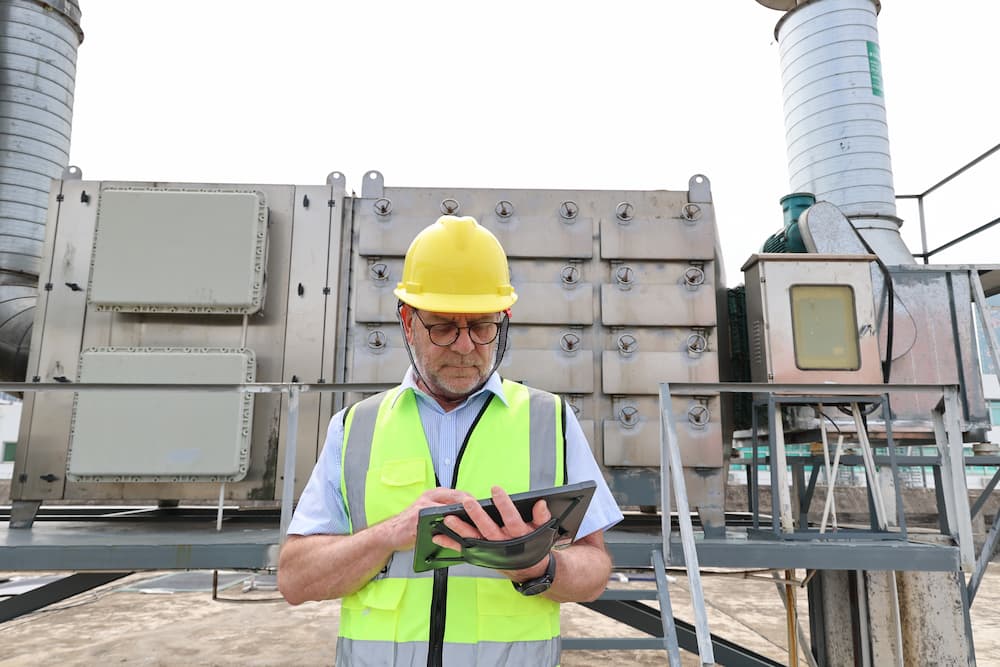 Industrial rugged computer Withstand harsh industrial environments Industrial rugged computer Withstand harsh industrial environments